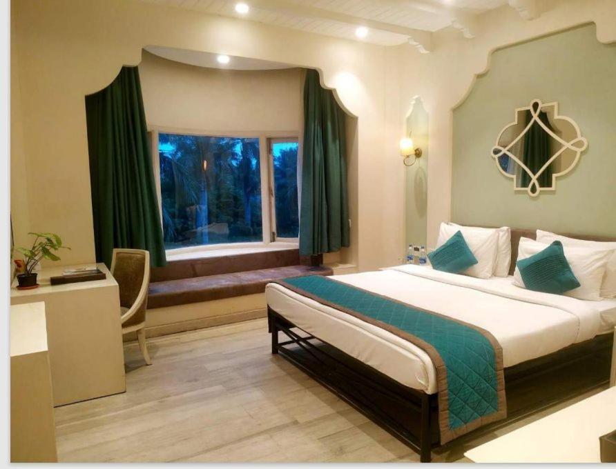 Ibiza The Fern Resort & Spa, Kolkata Ngoại thất bức ảnh