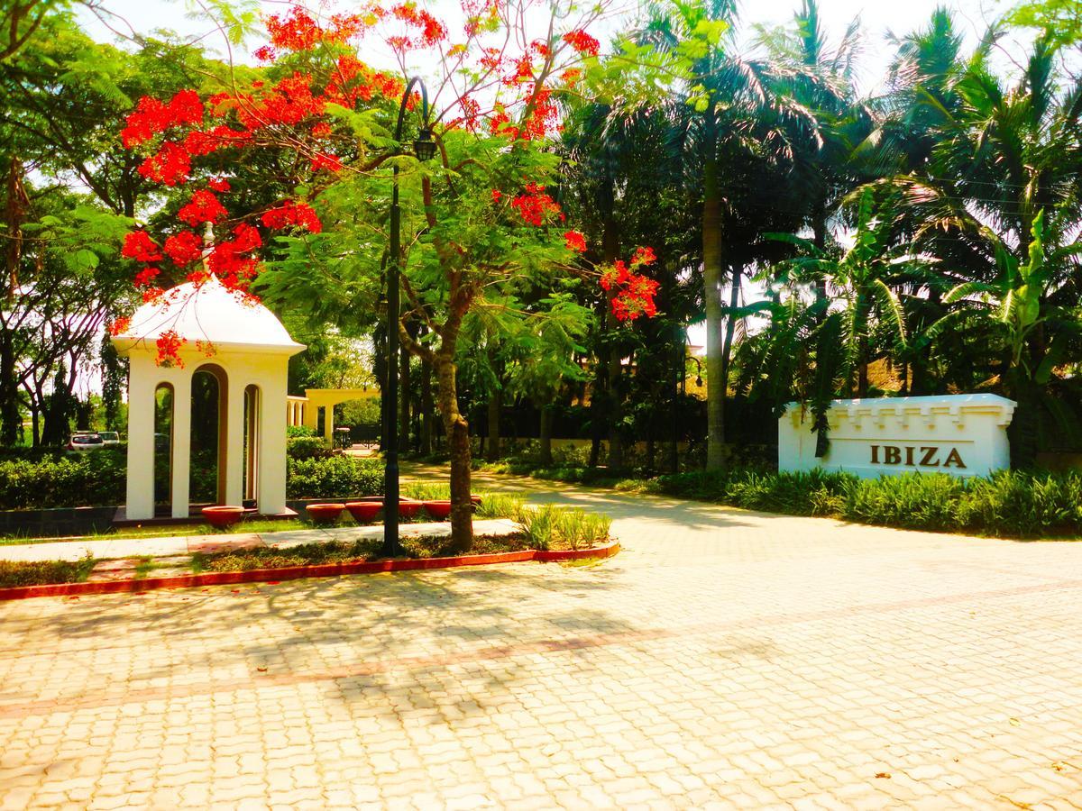 Ibiza The Fern Resort & Spa, Kolkata Ngoại thất bức ảnh