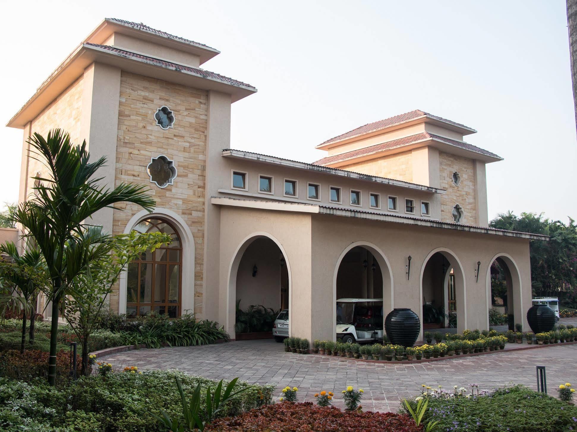Ibiza The Fern Resort & Spa, Kolkata Ngoại thất bức ảnh