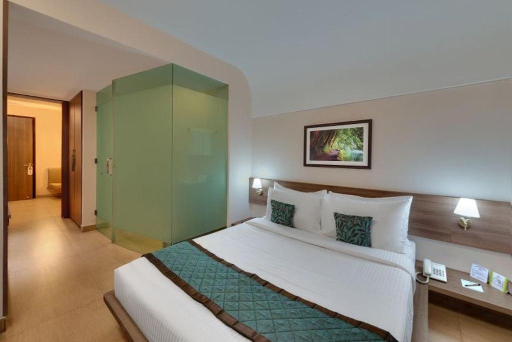 Ibiza The Fern Resort & Spa, Kolkata Ngoại thất bức ảnh